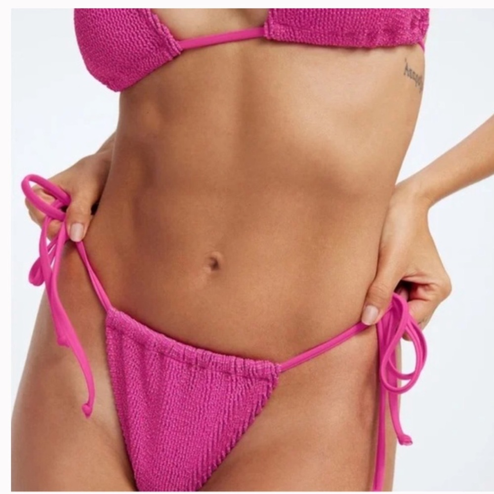 NWT Set Good American Always Fits Twist Bikini with Tie String Bottoms Pink